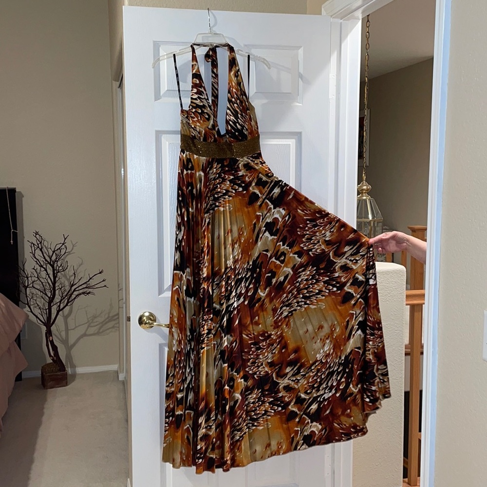 Worn once, brand XOXO size M